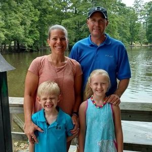 Meet your Posher, Brooke